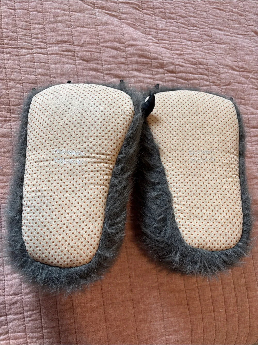 Kids Grey Furry Monster Claw Bigfoot Slippers NWOT